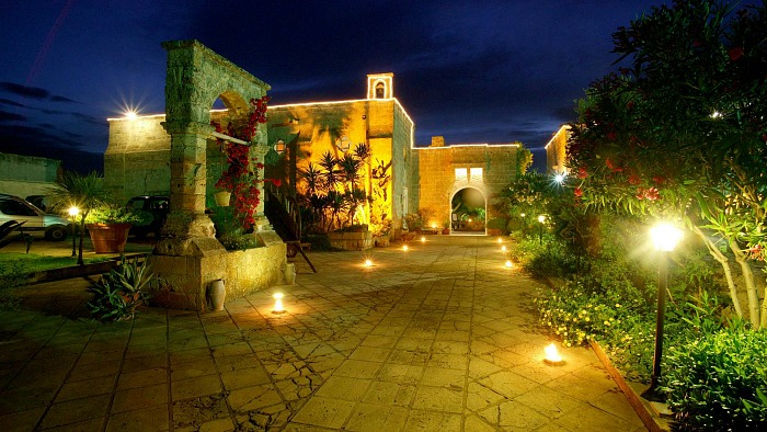wedding location in Italy - Apulia - Lecce - Getting Married in the Apulian Hamlet